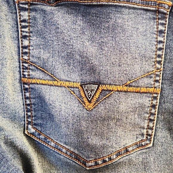 Guess~ Sammy Super Stretch Blue Jeans 38X30 - Picture 6 of 11